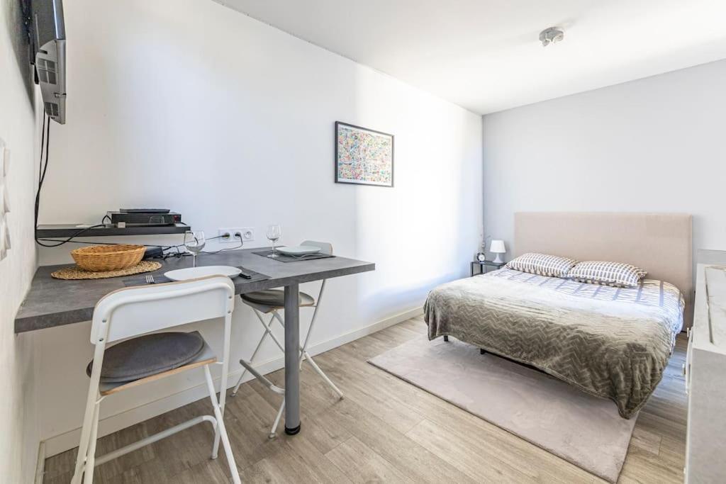 Le Thabor - Studio Confortable Rennes Eksteriør bilde